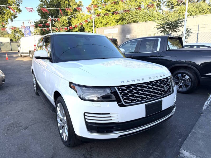 land rover range rover 2018 SALGS2RE2JA380353 image land rover range rover 2018 SALGS2RE2JA380353 image